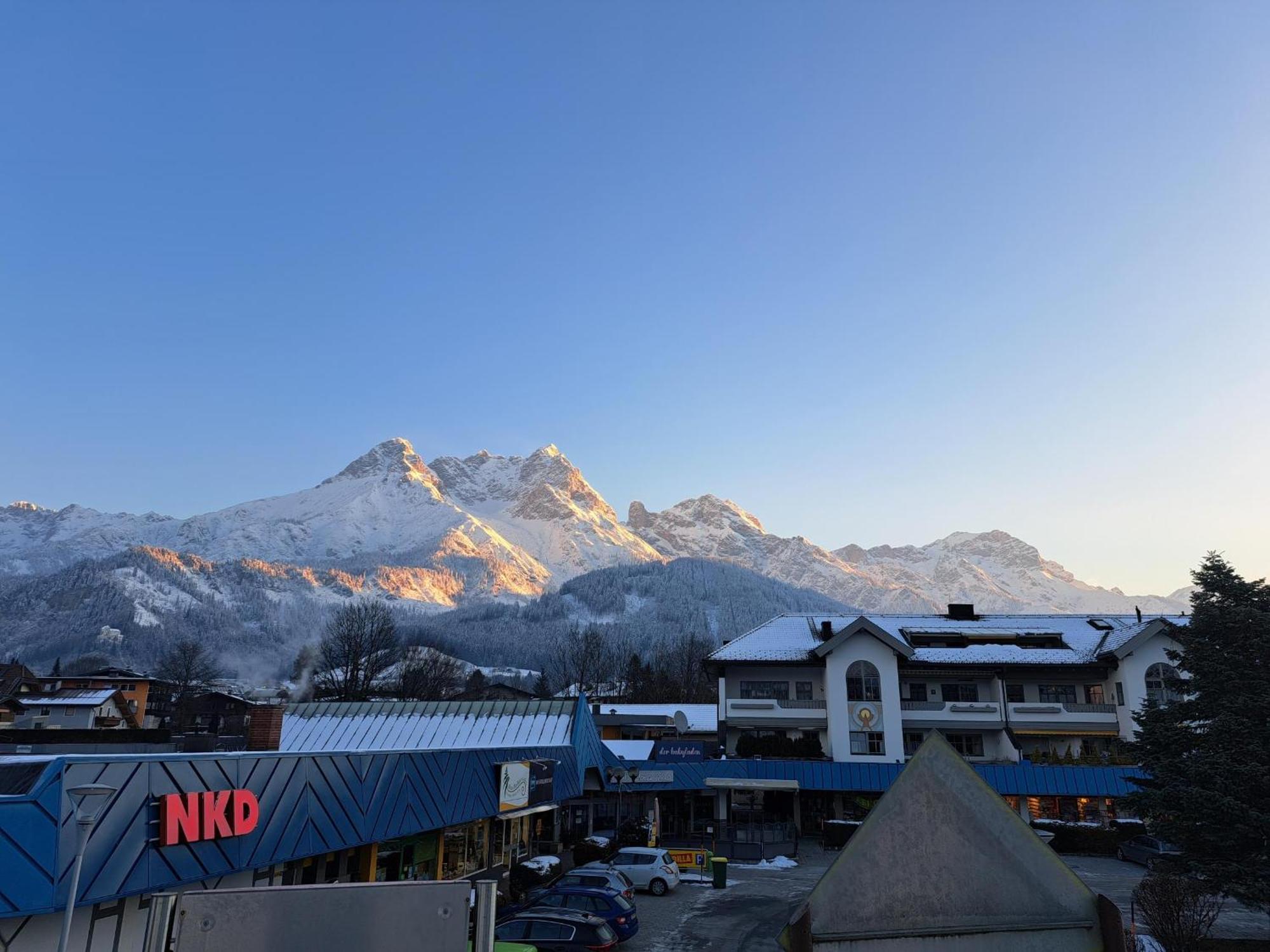 Gesa'S & Tom'S Stadtappartement Saalfelden Dış mekan fotoğraf